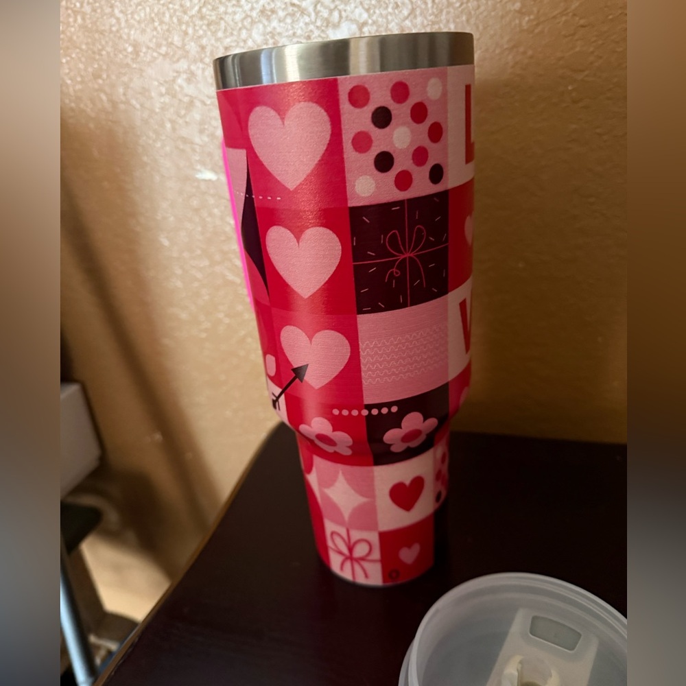 Valentine's Heart Patterned Tumbler